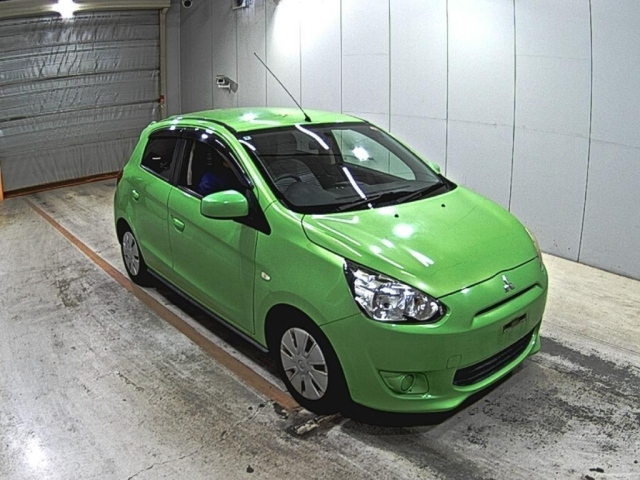 MITSUBISHI MIRAGE — фото