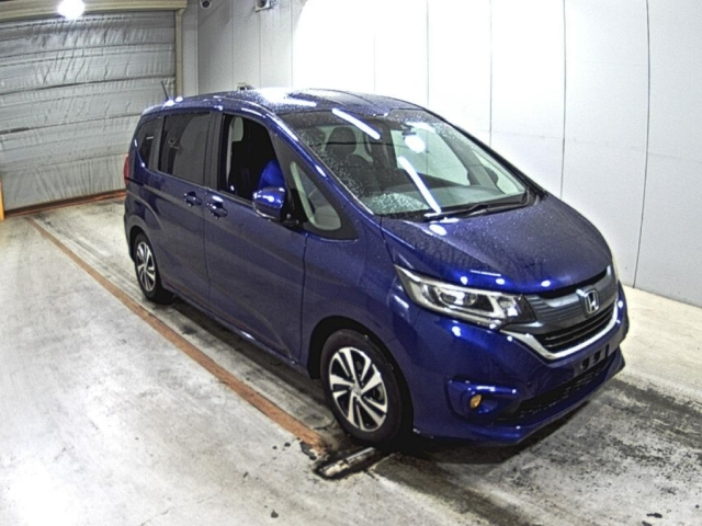 HONDA FREED — фото
