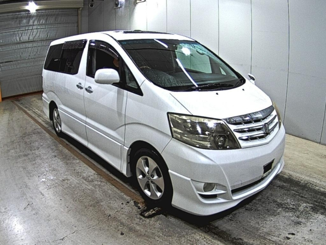 TOYOTA ALPHARD — фото