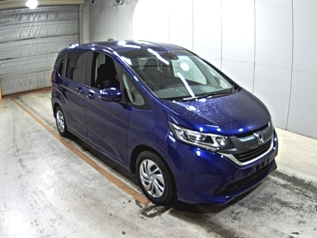 HONDA FREED — фото