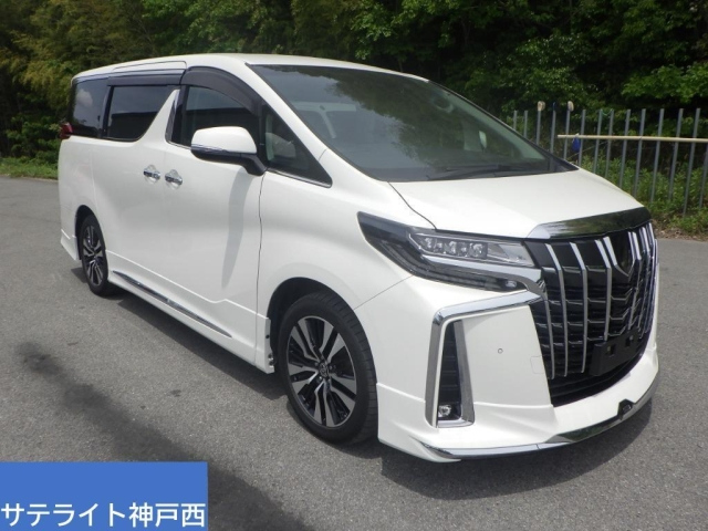 TOYOTA ALPHARD — фото