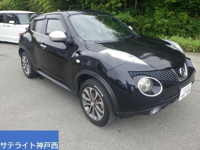 NISSAN JUKE — фото