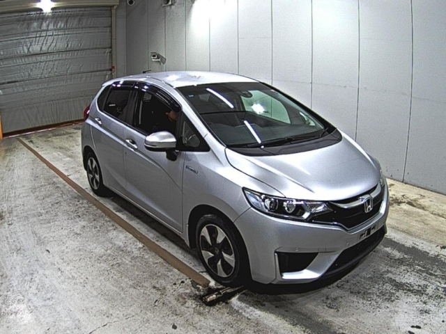 HONDA FIT — фото