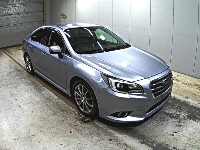 SUBARU LEGACY — фото