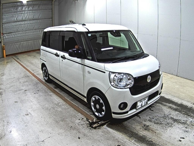 DAIHATSU MOVE — фото