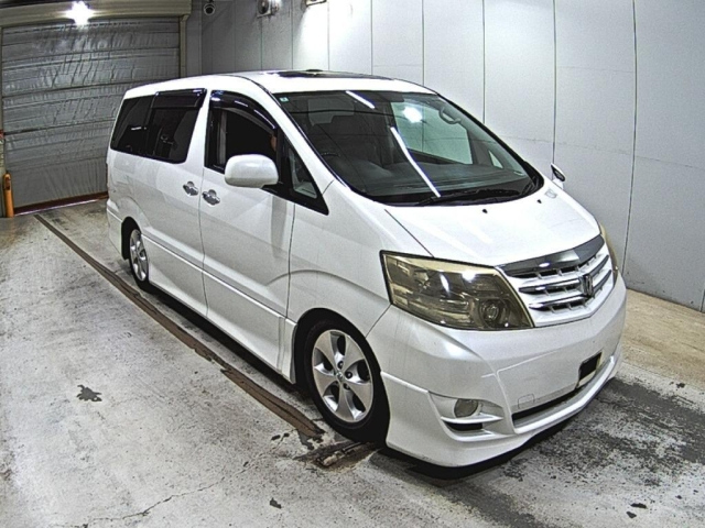 TOYOTA ALPHARD — фото