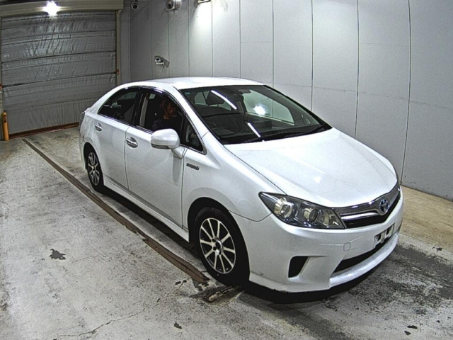 TOYOTA SAI — фото