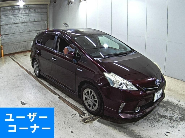 TOYOTA PRIUS — фото
