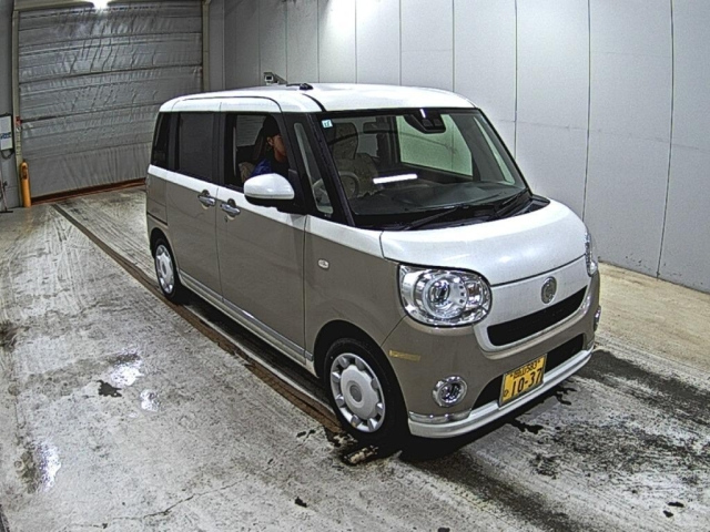 DAIHATSU MOVE — фото