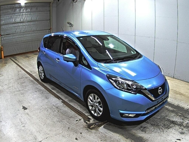 NISSAN NOTE — фото
