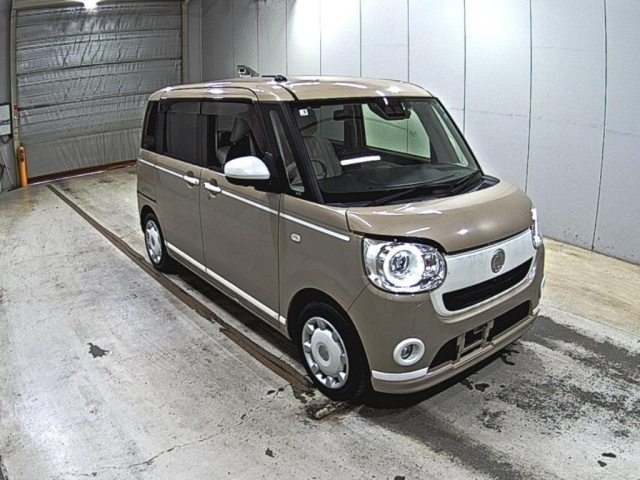 DAIHATSU MOVE — фото
