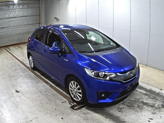 HONDA FIT — фото