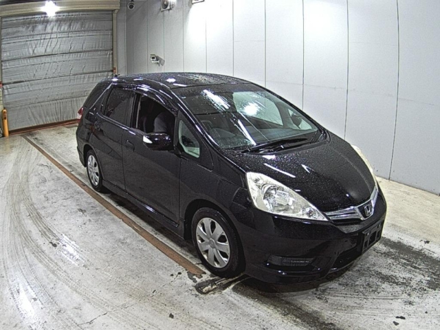 HONDA FIT — фото