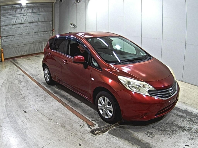 NISSAN NOTE — фото