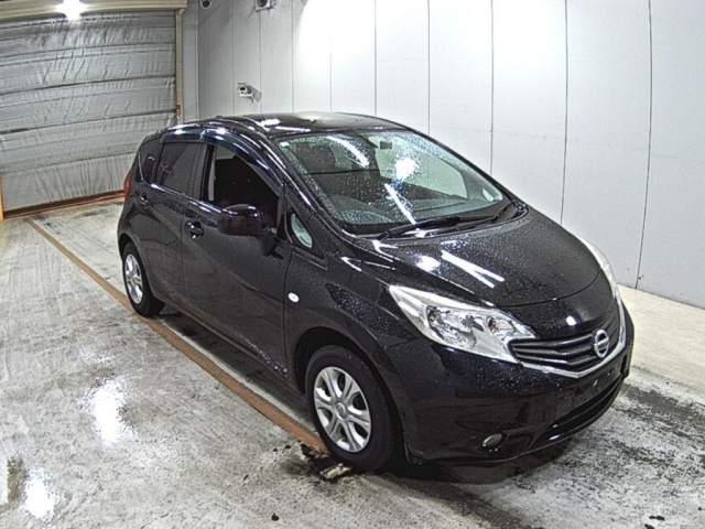 NISSAN NOTE — фото