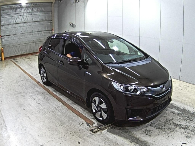 HONDA FIT — фото