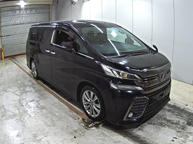 TOYOTA VELLFIRE — фото