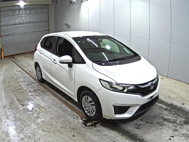 HONDA FIT — фото