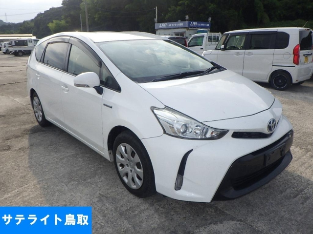 TOYOTA PRIUS — фото