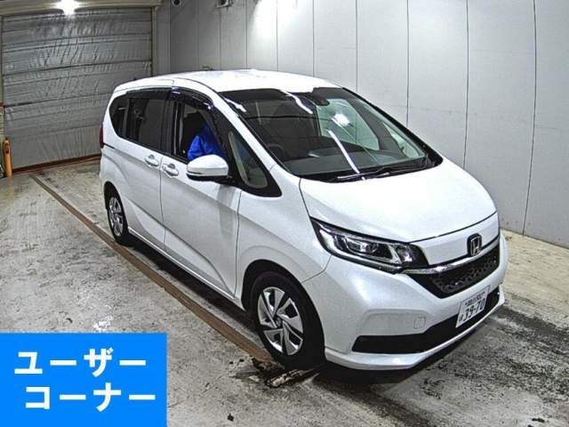 HONDA FREED — фото