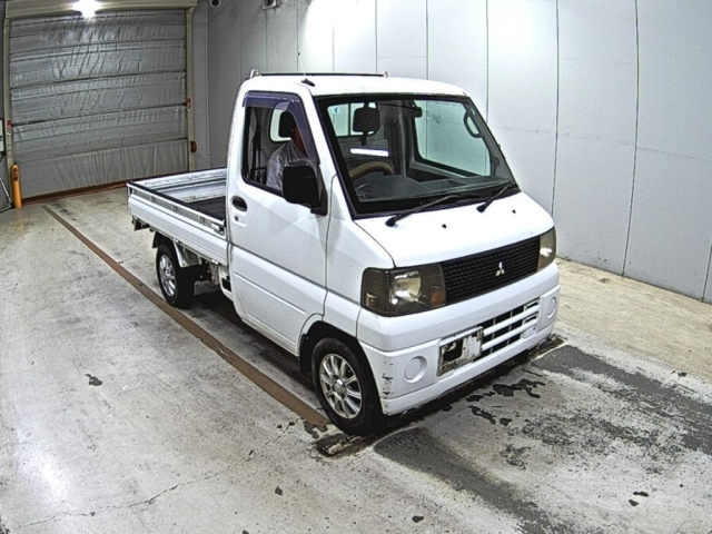 MITSUBISHI MINICAB — фото