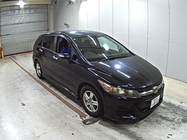 HONDA STREAM — фото