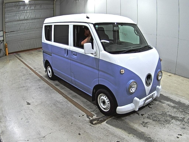 NISSAN CLIPPER — фото