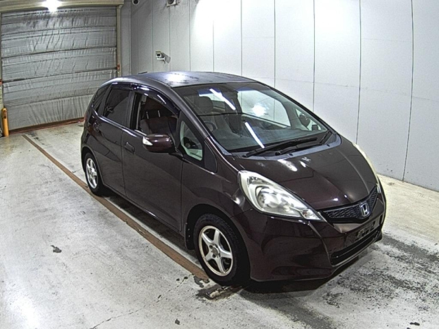 HONDA FIT — фото