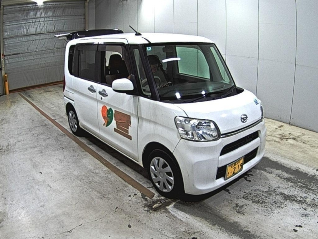 DAIHATSU TANTO — фото