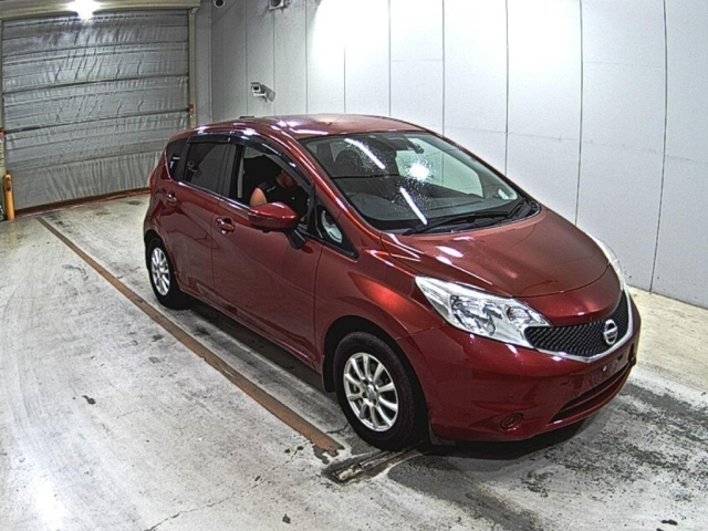NISSAN NOTE — фото
