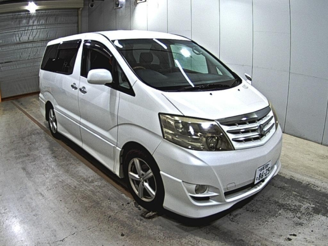 TOYOTA ALPHARD — фото