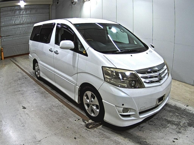 TOYOTA ALPHARD — фото
