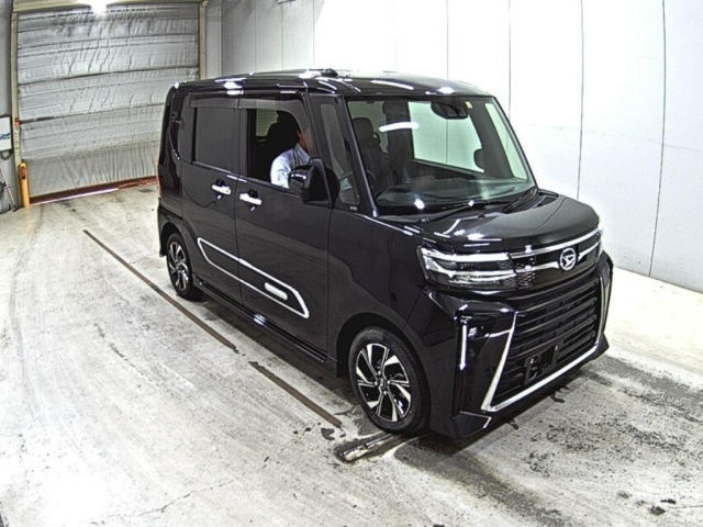 DAIHATSU TANTO — фото