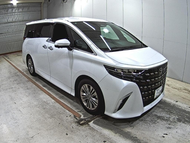 TOYOTA ALPHARD — фото