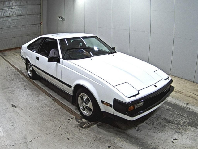 TOYOTA CELICA — фото
