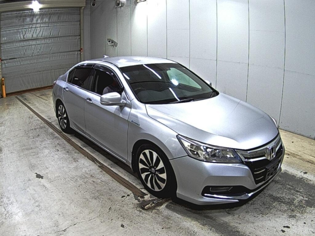 HONDA ACCORD — фото