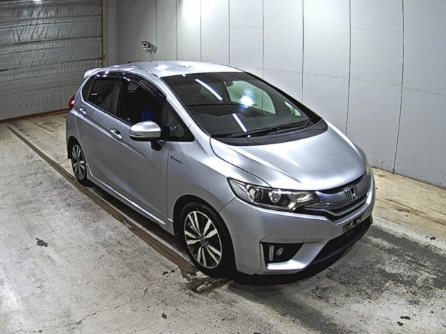 HONDA FIT — фото