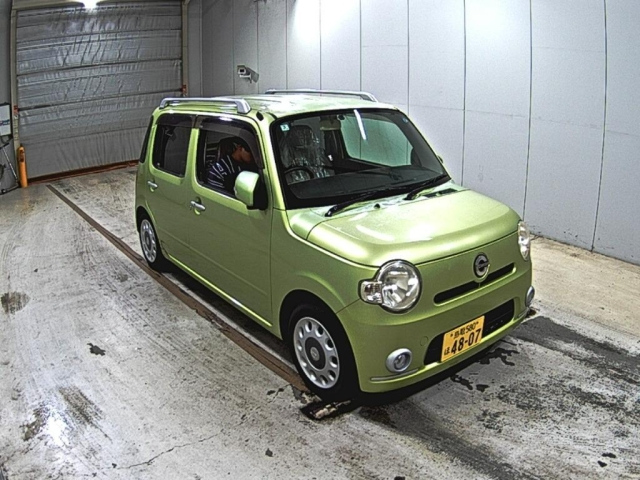 DAIHATSU MIRA — фото