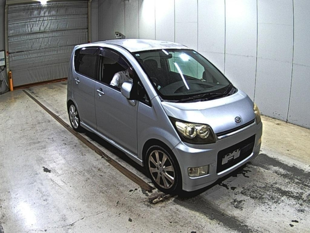 DAIHATSU MOVE — фото