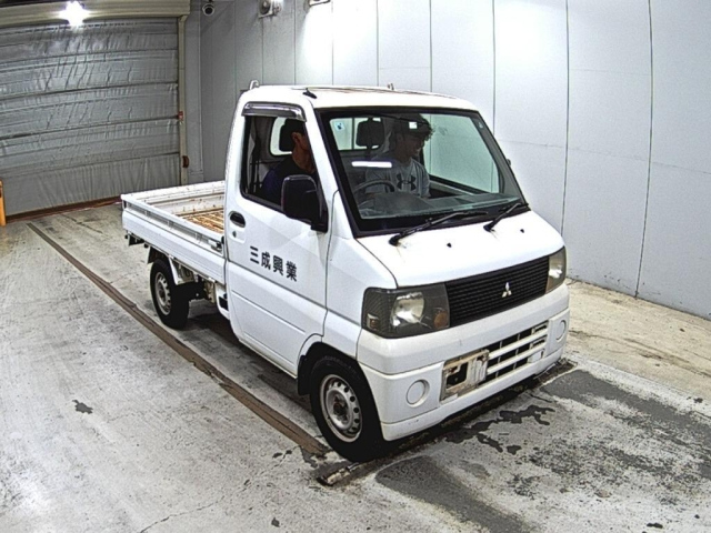 MITSUBISHI MINICAB — фото