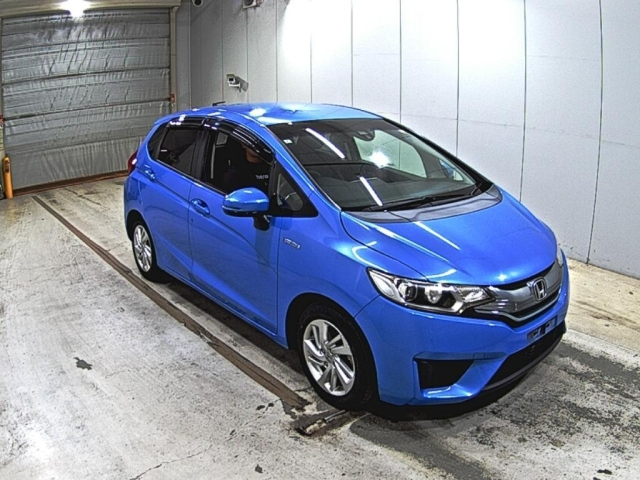 HONDA FIT — фото