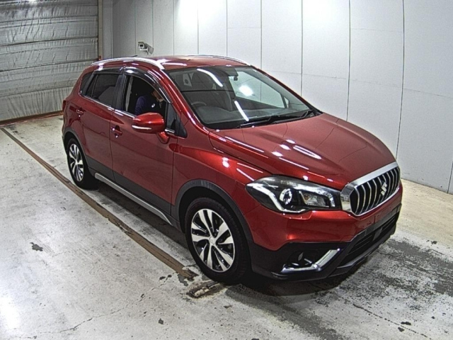 SUZUKI SX 4 — фото