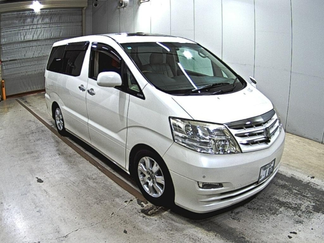 TOYOTA ALPHARD — фото
