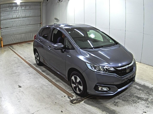HONDA FIT — фото