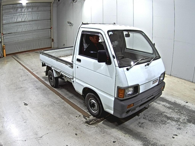 DAIHATSU HIJET — фото