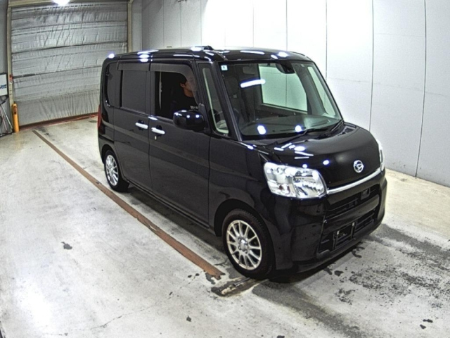 DAIHATSU TANTO — фото