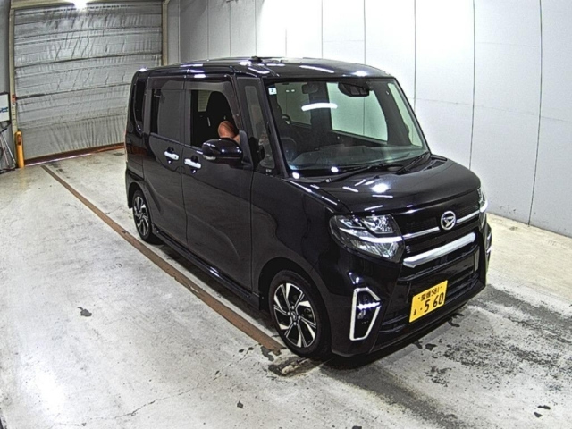 DAIHATSU TANTO — фото
