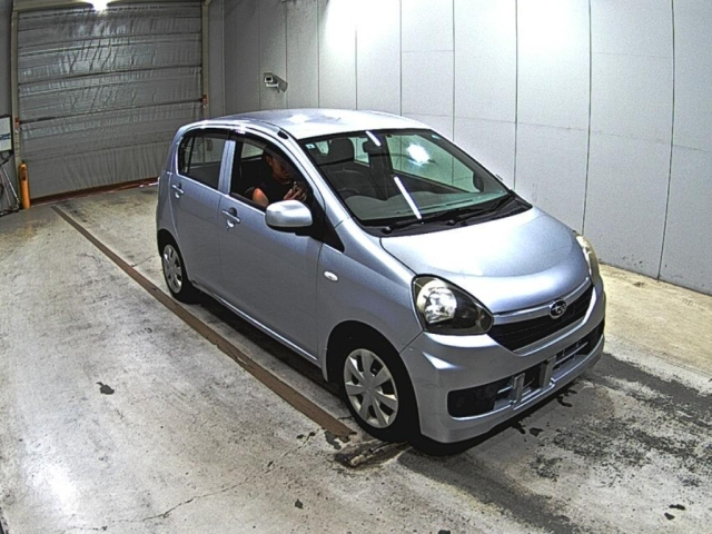 SUBARU PLEO — фото
