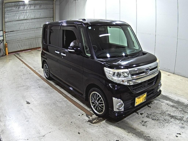 DAIHATSU TANTO — фото