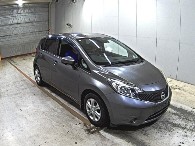 NISSAN NOTE — фото